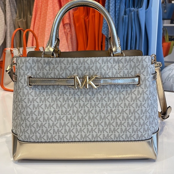 MICHAEL KORS 
Reed Large CZ Graphic Logo Belted Satchel
Vanilla /Pale Gold 
NWT - Picture 14 of 16